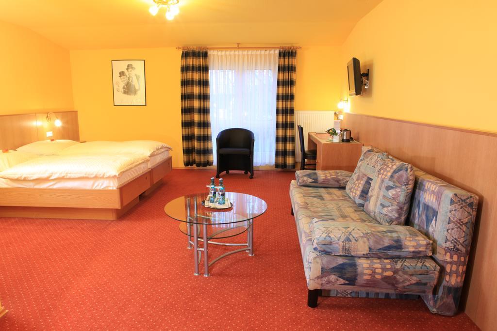 Hotel Kasserolle Зігбург Екстер'єр фото